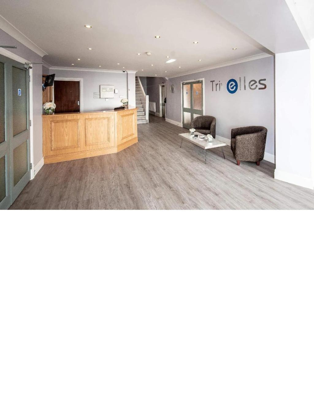 Trivelles Seaview 3*