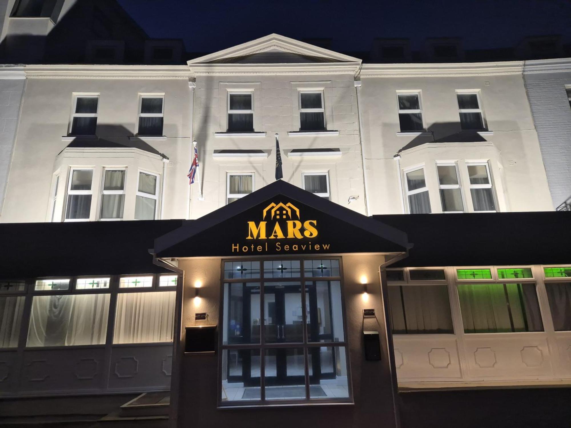 Mars Seaview 3* Blackpool
