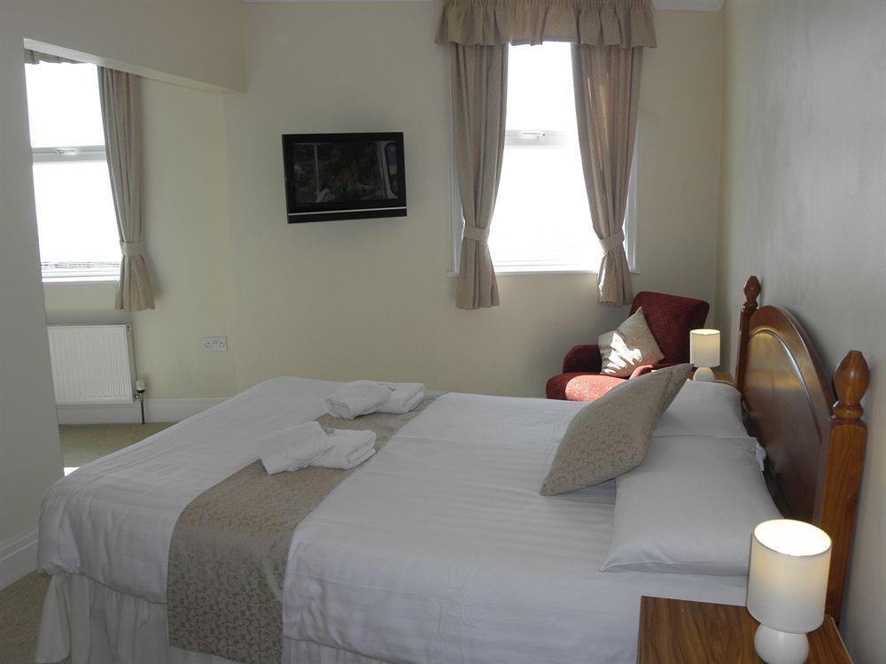 Mars Seaview 3* Blackpool