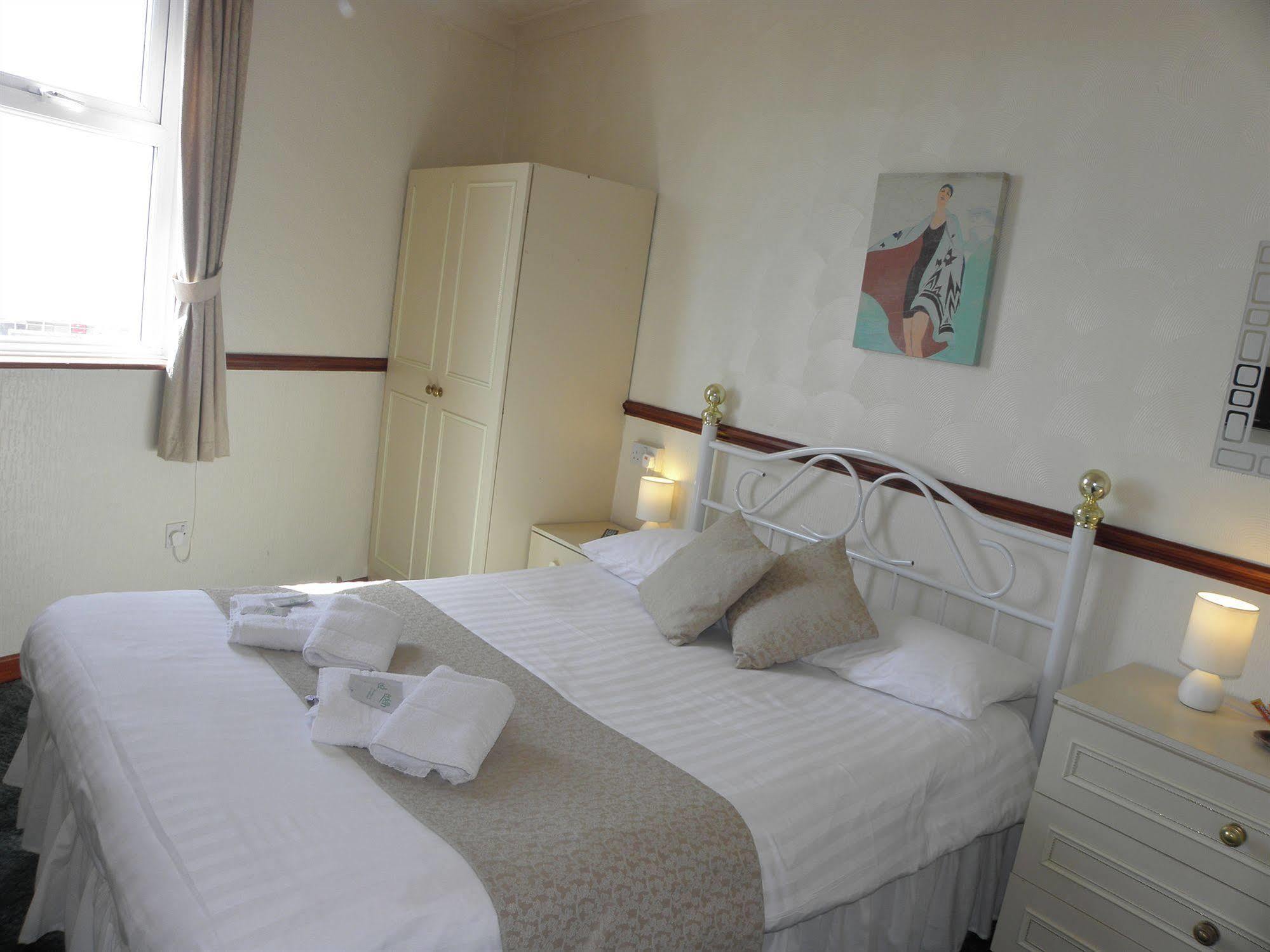 Trivelles Seaview Couette-café Blackpool