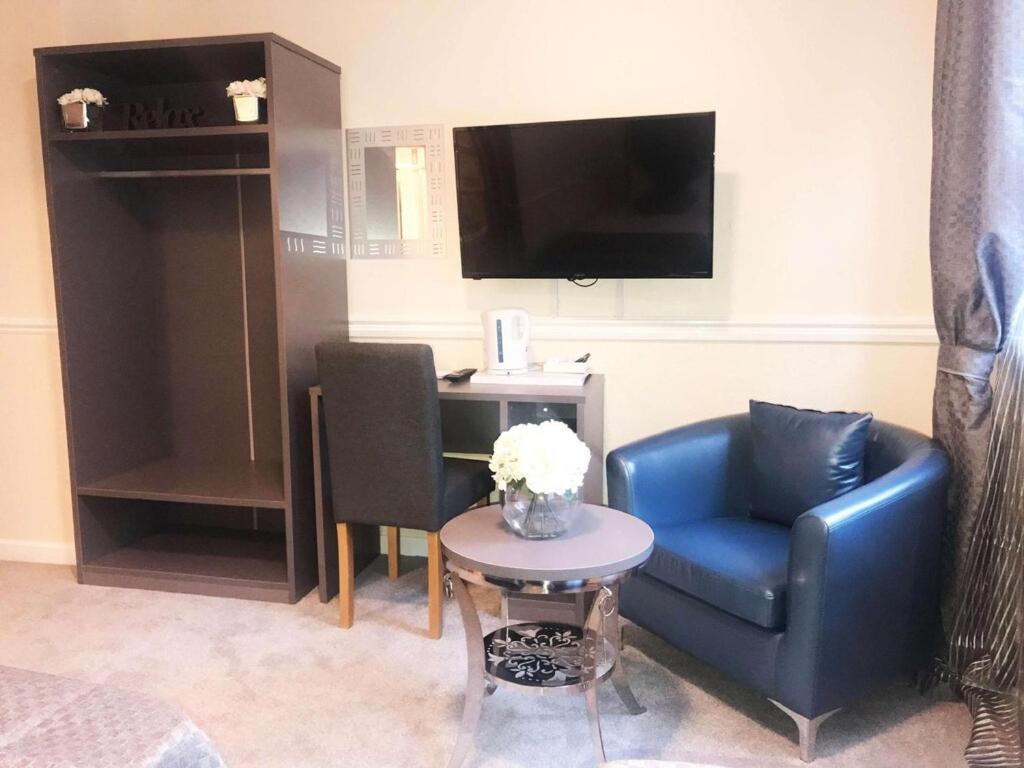 Mars Seaview 3* Blackpool