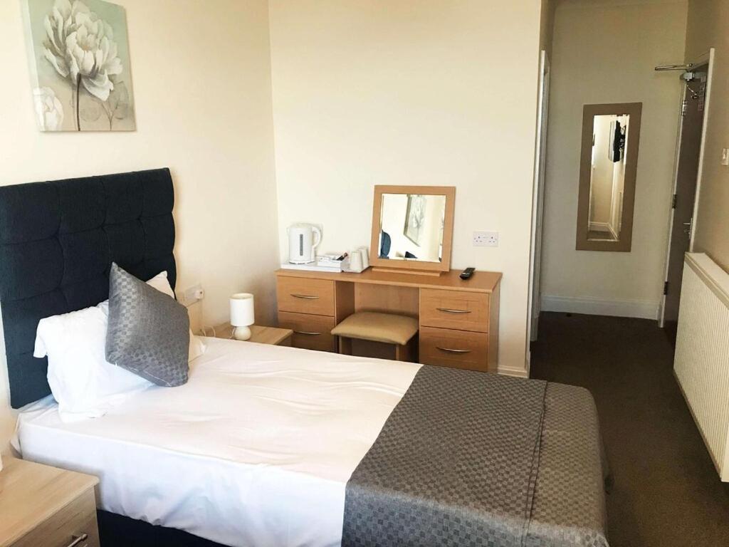 Mars Seaview Bed & Breakfast 3*